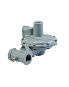 Fisher CS400IR8EC6 1.25 inch FNPT commercial gas regulator high capacity model